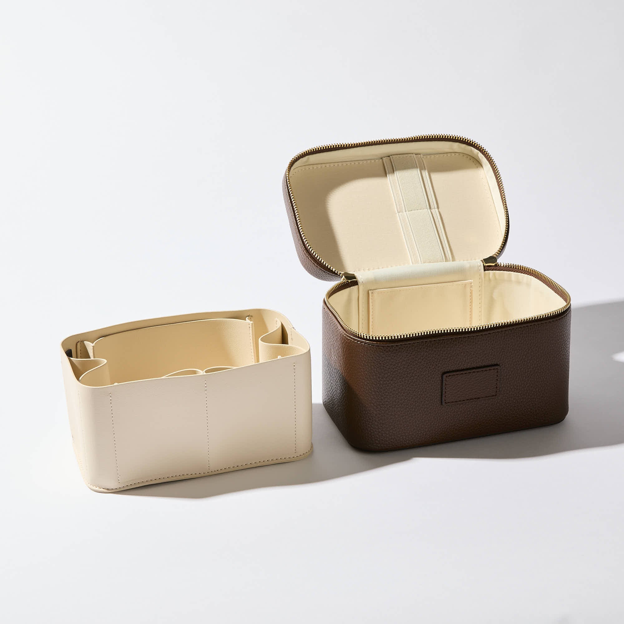 Mini Vanity Case - Image 34