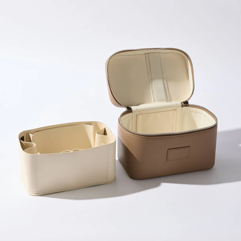 Mini Vanity Case - Image 40