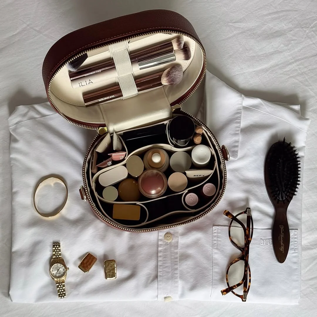 Oval Toiletry Case - Image 20