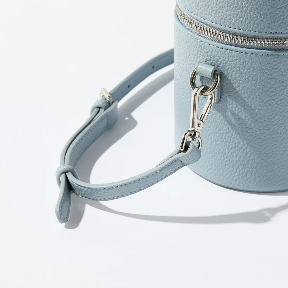 Oval Toiletry Case - Image 37