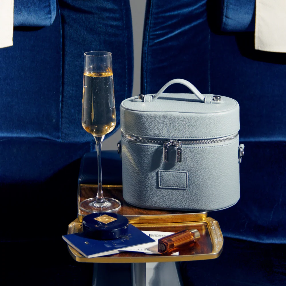 Oval Toiletry Case - Image 39