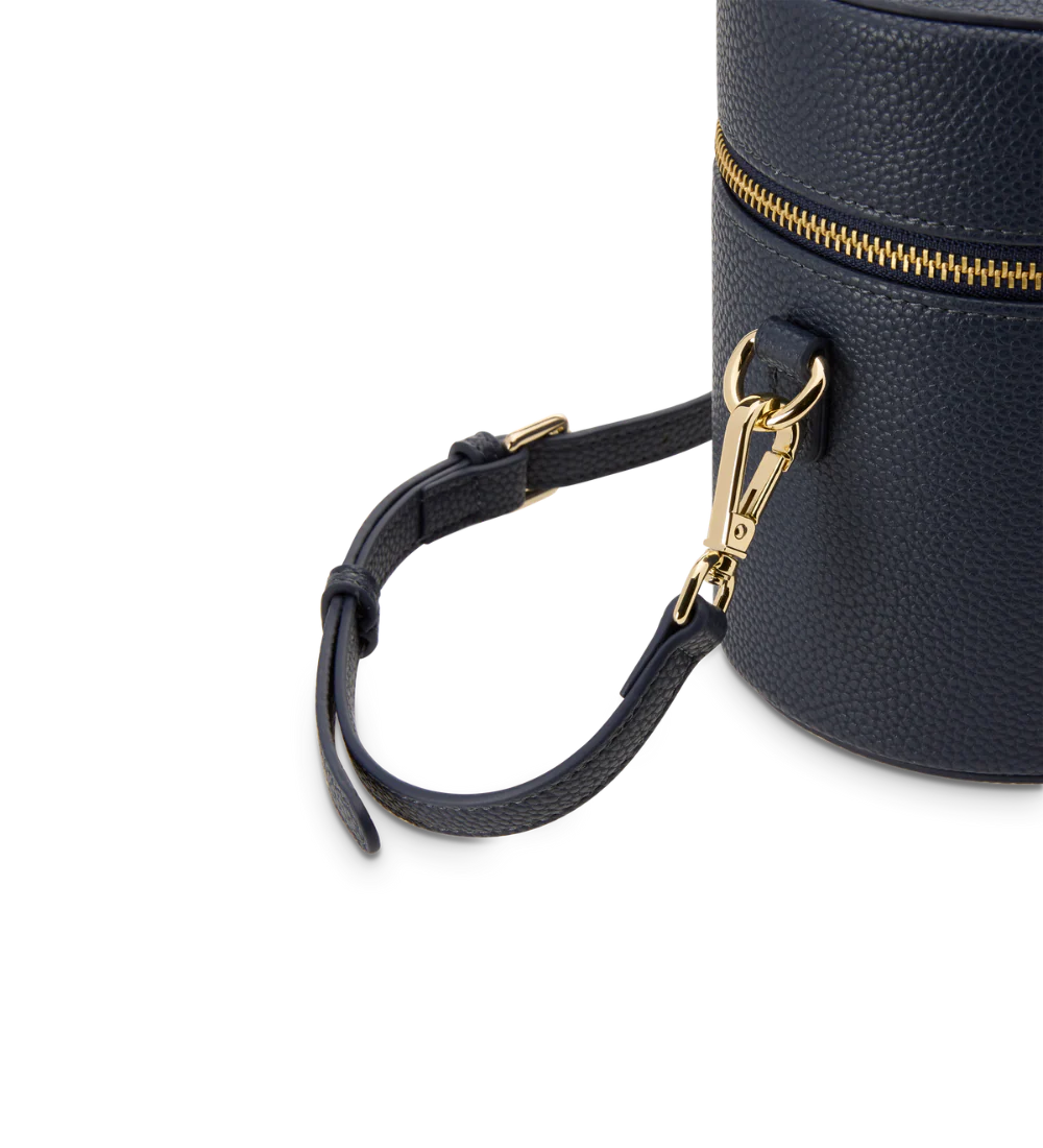 Oval Toiletry Case - Image 68