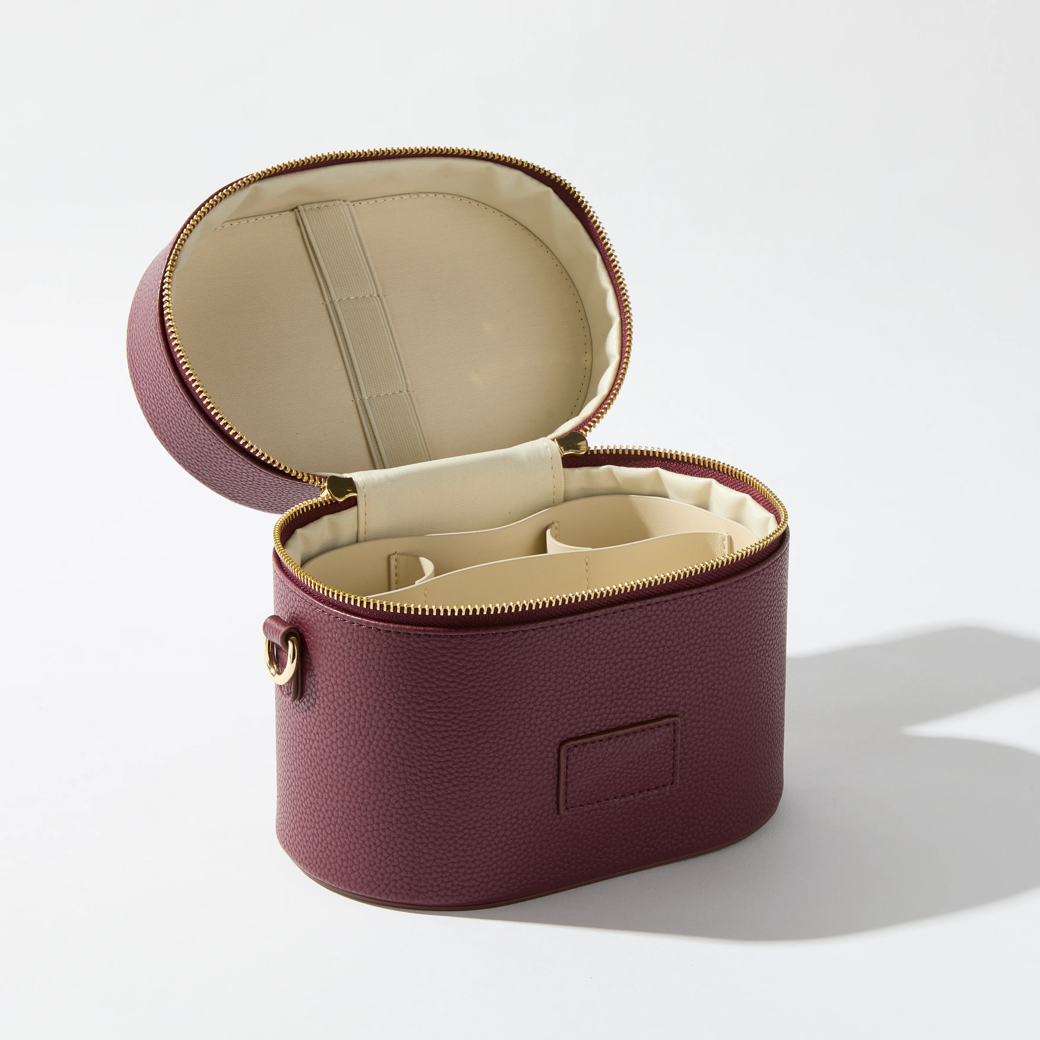 Oval Toiletry Case - Image 72