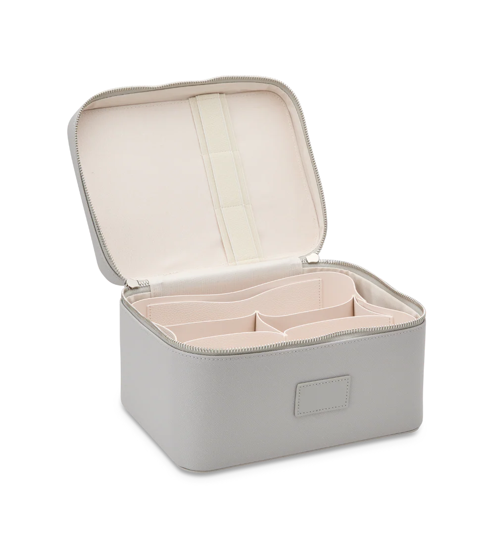 Vanity Case - Image 22