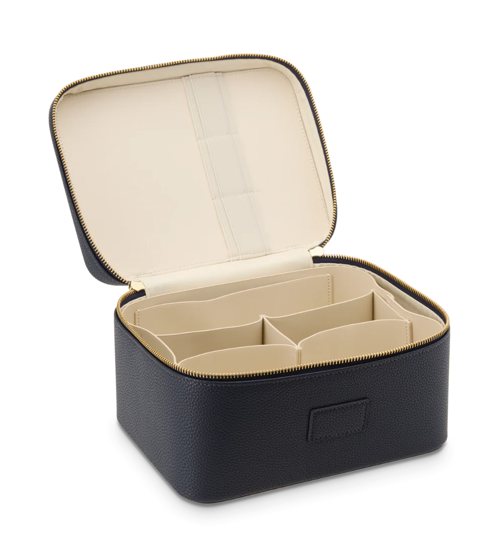 Vanity Case - Image 73