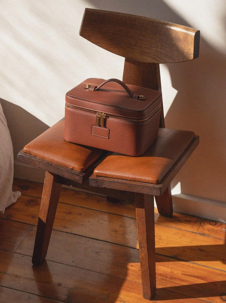 Vanity Case - Image 94